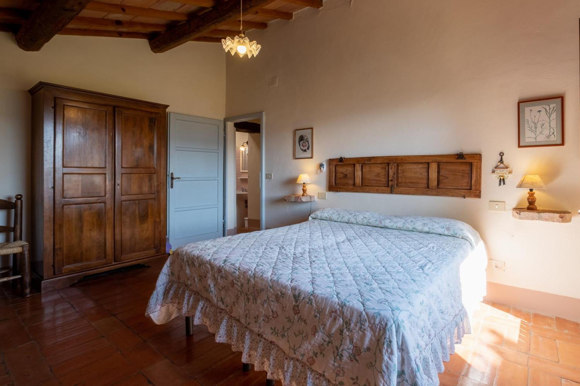 Podere La Montalla Radicofani Esterno foto